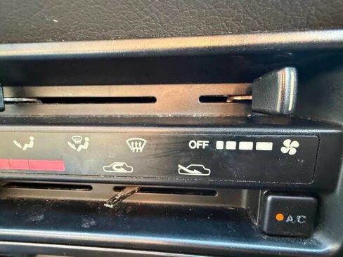 Used 1995 Geo Metro LSi image 11