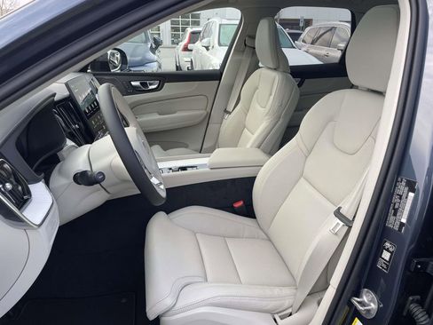 New 2026 Volvo XC60 T8 Ultra w/ Protection Package Premier AWD/4WD image 8