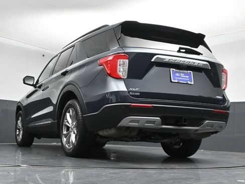 Certified 2022 Ford Explorer XLT w/ Equipment Group 202A AWD/4WD image 43