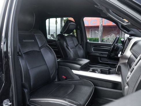 Used 2019 RAM 2500 Laramie w/ Night Edition AWD/4WD image 39