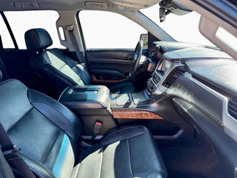 Used 2018 Chevrolet Tahoe Premier w/ RST Edition image 18