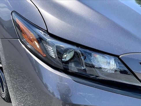 Used 2023 Toyota Camry SE FWD image 27