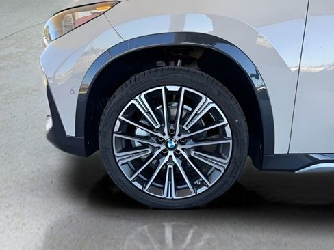 New 2026 BMW X1 xDrive28i w/ Technology Package image 10