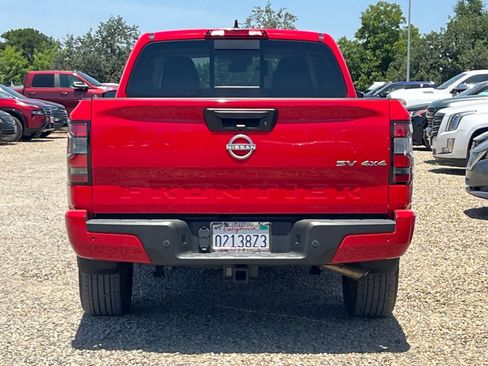 Used 2023 Nissan Frontier SV w/ Technology Package AWD/4WD image 8