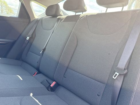 Used 2025 Kia K4 FWD image 13