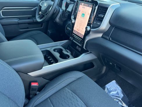 New 2026 RAM 2500 Big Horn AWD/4WD image 11