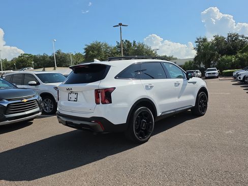 Certified 2024 Kia Sorento SX AWD/4WD image 8