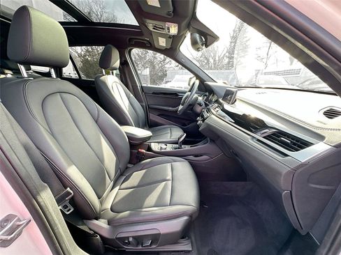 Used 2021 BMW X1 xDrive28i w/ Convenience Package image 29