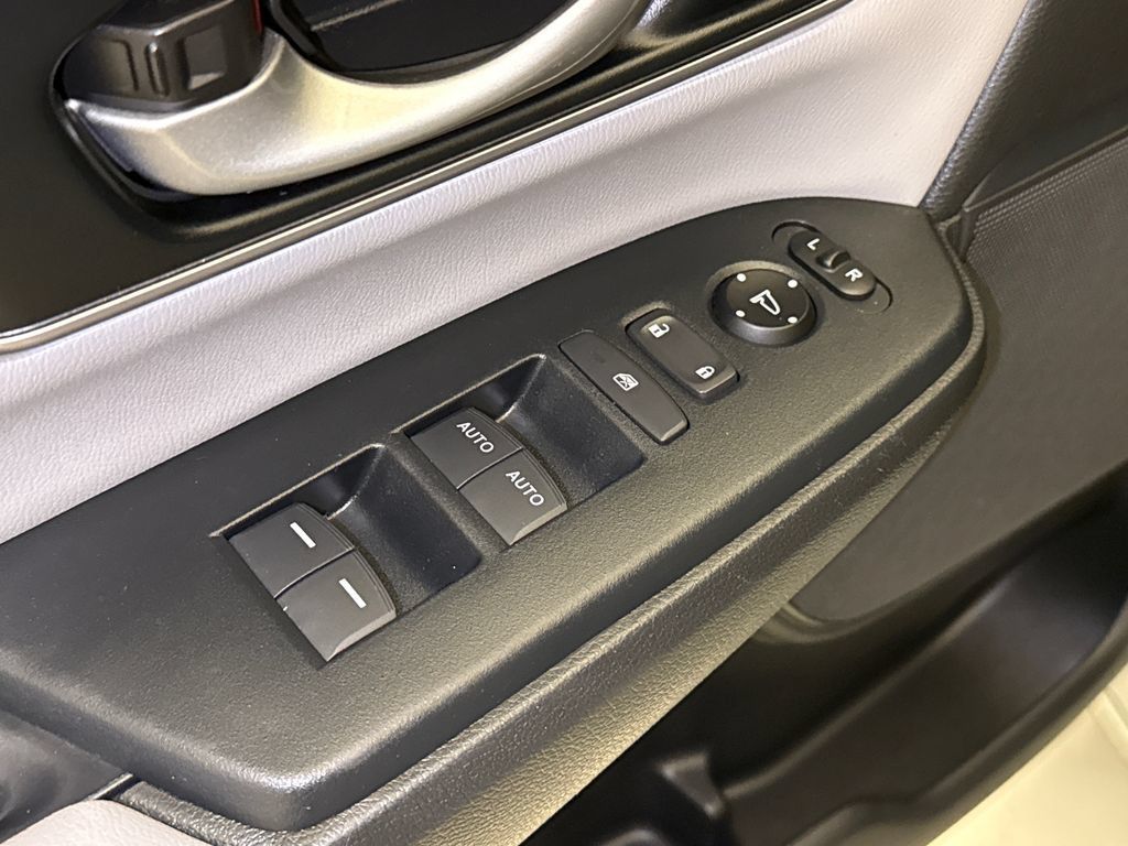 Used 2022 Honda CR-V Touring image 22