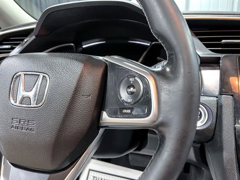 Used 2018 Honda Civic EX-L image 22