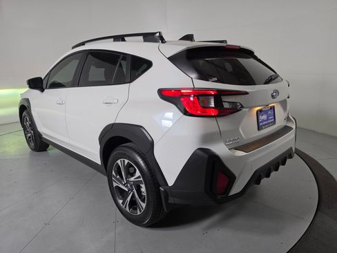 Used 2025 Subaru Crosstrek 2.5i Sport AWD/4WD image 3
