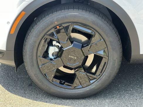 New 2026 Kia Sportage X-Line AWD/4WD image 17