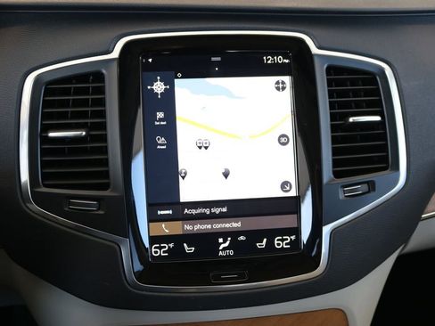 Used 2021 Volvo XC90 T6 Momentum image 49