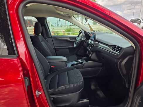 Used 2025 Ford Escape Active FWD image 24
