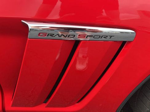 Used 2011 Chevrolet Corvette Grand Sport w/ Preferred Equipment Group RWD image 38