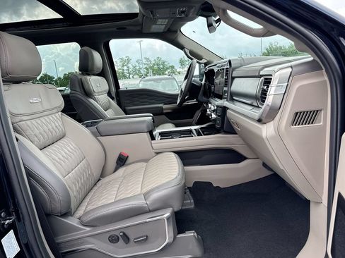 New 2026 Ford F250 Platinum w/ Platinum Plus Package AWD/4WD image 23