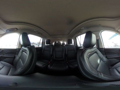 Used 2024 Lincoln Aviator Reserve image 45