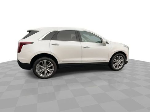 Certified 2024 Cadillac XT5 Premium Luxury AWD/4WD image 9