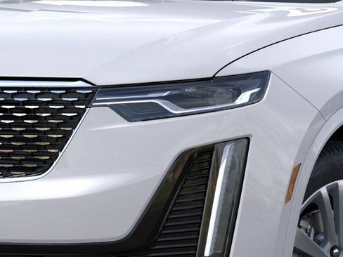 New 2025 Cadillac XT6 Premium Luxury w/ LPO, Floor Liner Package AWD/4WD image 10