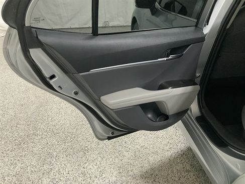 Used 2022 Toyota Camry LE w/ Cold Weather Package FWD image 15