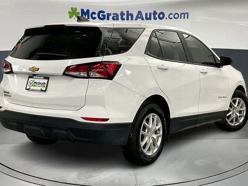 Used 2022 Chevrolet Equinox LS image 15
