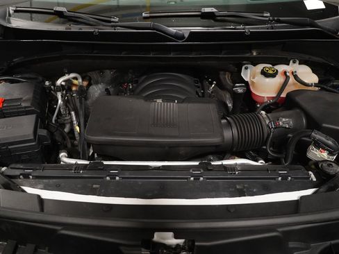 Used 2021 Cadillac Escalade ESV Premium Luxury w/ Driver Assist Tech Package image 34