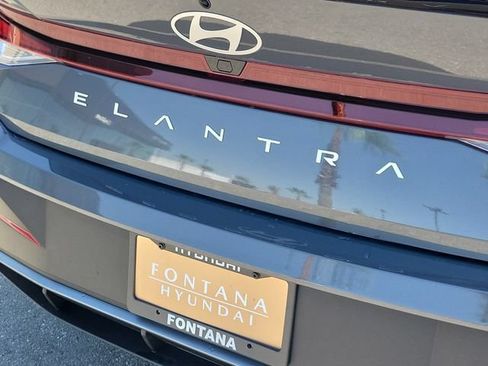 New 2026 Hyundai Elantra SEL Sport FWD image 28
