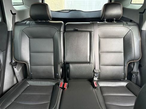 Used 2023 GMC Terrain AT4 image 36