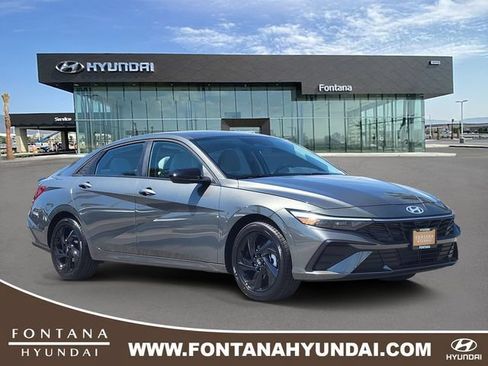 New 2026 Hyundai Elantra SEL Sport FWD image 1