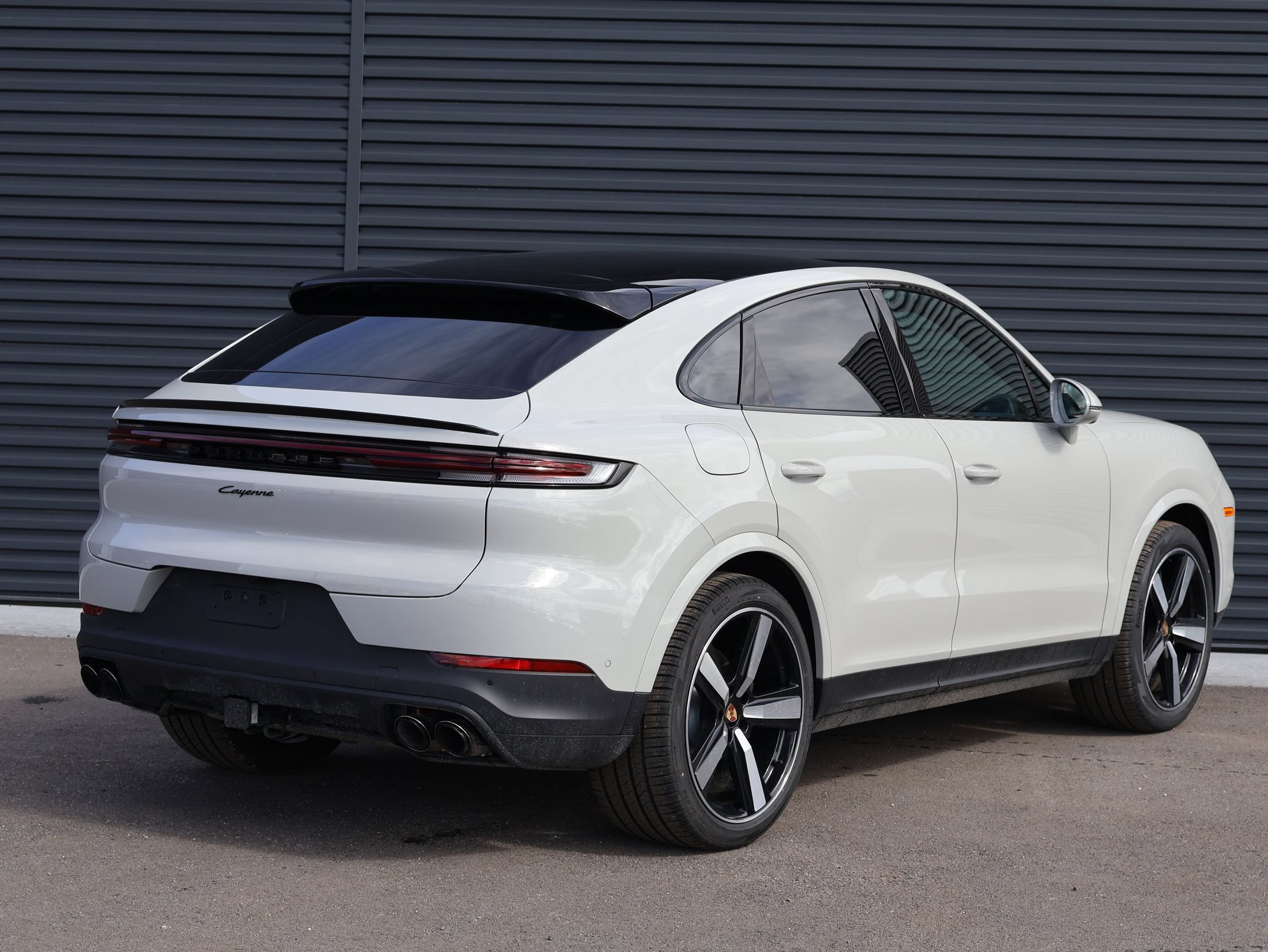 New 2026 Porsche Cayenne Coupe AWD/4WD image 9