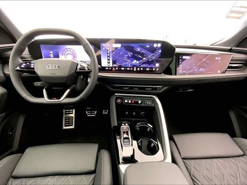 New 2026 Audi SQ5 Premium Plus AWD/4WD image 6