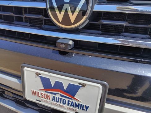 Used 2021 Volkswagen Atlas SEL Premium AWD/4WD image 9