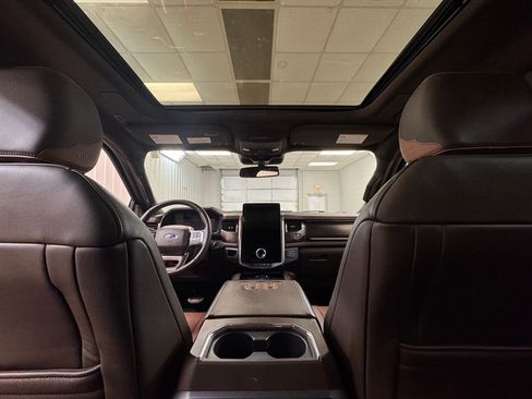 Used 2022 Ford Expedition King Ranch image 21