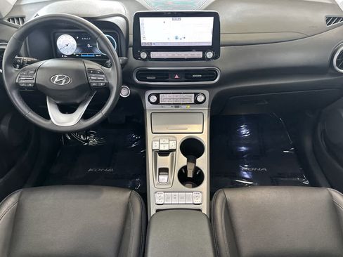 Used 2023 Hyundai Kona Limited w/ Cargo Package FWD image 3