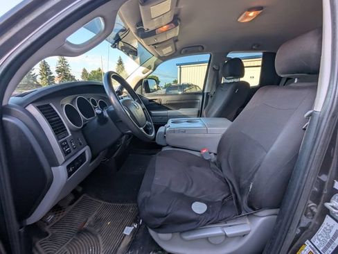 Used 2012 Toyota Tundra 4x4 Double Cab w/ Tow Pkg image 4
