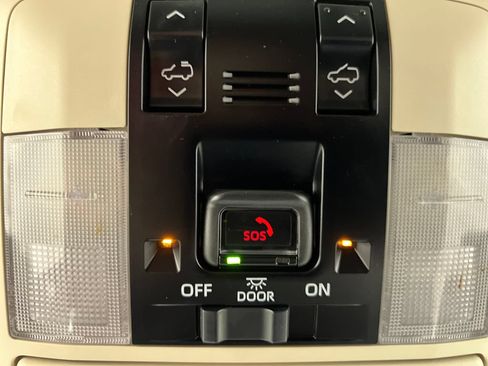 Used 2022 Lexus GX 460 Premium w/ Accessory Package AWD/4WD image 77
