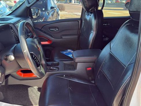 Used 2023 Nissan Frontier PRO-4X w/ Pro Convenience Package AWD/4WD image 5