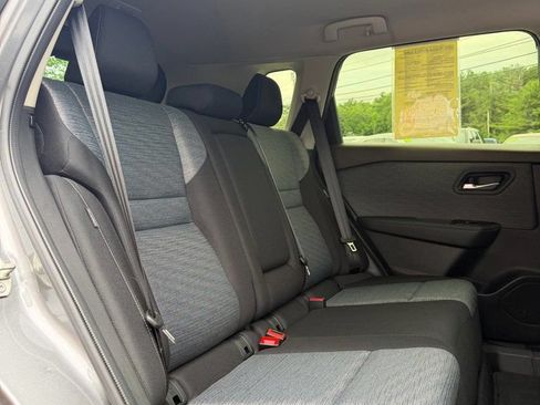 Used 2023 Nissan Rogue SV AWD/4WD image 12