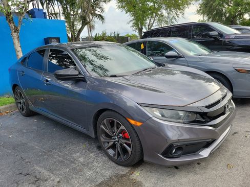 Used 2020 Honda Civic Sport image 2