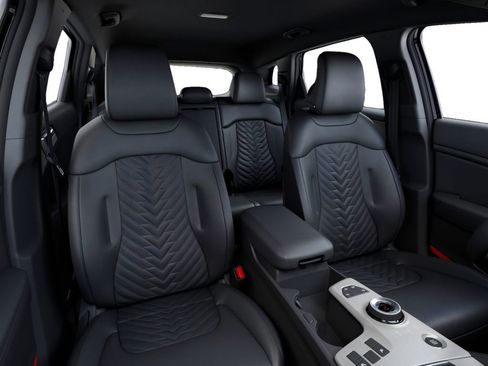 New 2026 Kia Sportage X-Line AWD/4WD image 15