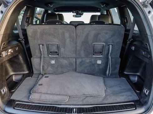 Certified 2024 Jeep Grand Cherokee L Laredo image 31