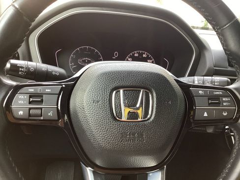 Used 2024 Honda Pilot EX-L image 18