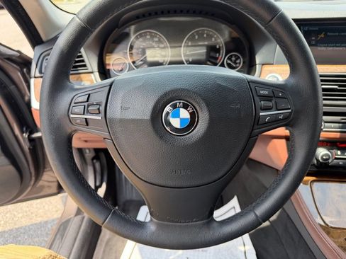 Used 2012 BMW 528i Sedan RWD image 23
