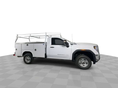 New 2025 GMC Sierra 2500 Pro w/ Convenience Package RWD image 9