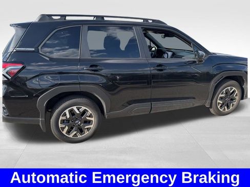 Used 2026 Subaru Forester Premium AWD/4WD image 10