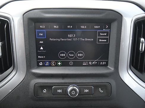 Used 2023 Chevrolet Silverado 1500 Custom AWD/4WD image 19