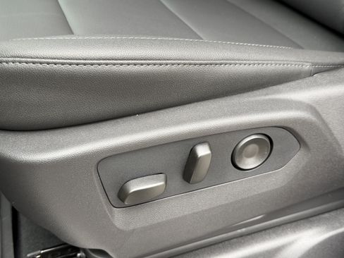 New 2026 GMC Sierra 1500 SLT w/ SLT Premium Plus Package image 23