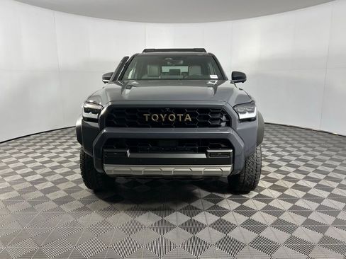 Used 2025 Toyota 4Runner Trailhunter image 11