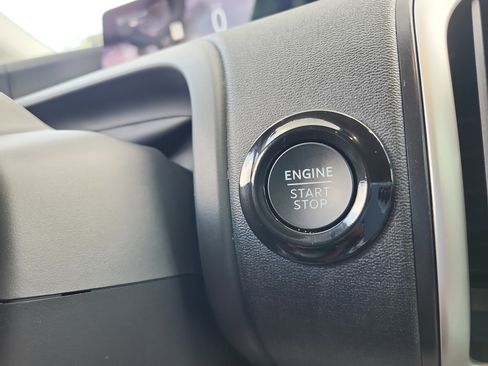 New 2025 Ford Expedition Active AWD/4WD image 29