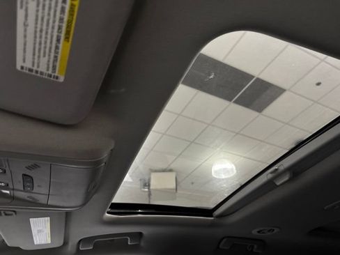 Used 2019 GMC Acadia SLE w/ Driver Alert Package I AWD/4WD image 30
